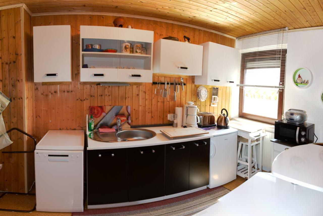 Apartment Welcome Allersberg Bagian luar foto